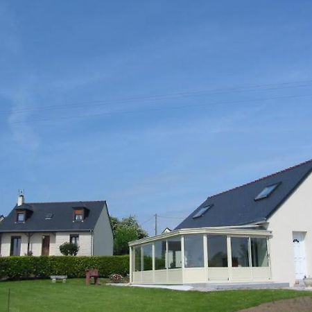 Chambres D'Hotes Chez Rejane Crasville  Exteriér fotografie